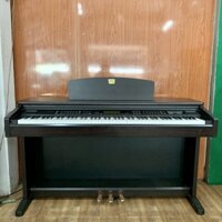 YAMAHA CVP-202