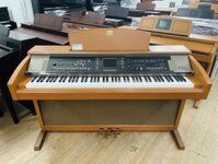 Yamaha CVP-305C