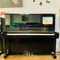 YAMAHA U3E - 824562