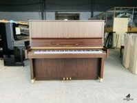 Yamaha U5H