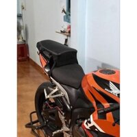 Yên phụ CBR600 dành cho anh em chở vợ ,con hay người yêu êm ái khi đi xa.
