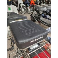 Yên phụ  sau xe máy 81, 82 HONDA ( Yên vuông  đen )