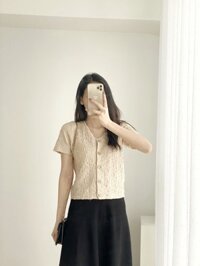 YU CHERRY  Áo nữ Crop Body Shirt YA384 - TRẮNG