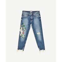 Zara Mid-Rise Boyfriend Jeans