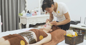 10 động tác massage sau sinh tại nhà hiệu quả nhất