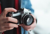12 máy ảnh mirrorless dưới 15 triệu đáng mua trong năm 2020
