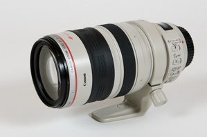 15 lens Canon chụp chân dung tốt nhất hiện nay có giá từ 3 triệu đồng