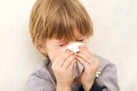 3 tác hại mà bạn cần phải biết khi mặc quần áo ẩm ướt