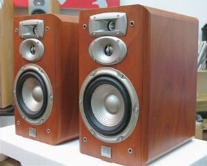 5 dòng loa nghe nhạc trữ tình hay nhất hiện nay