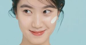 5 loại kem dưỡng ẩm cho da dầu khiến da căng mọng mà vẫn ráo mịn