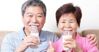 5 loại sữa nào tốt cho người già được ưa chuộng nhất 2022