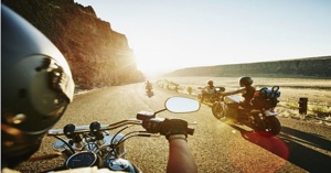 6 tips mặc đẹp, tiện dụng, phối quần áo đi phượt cho nữ một cách chuẩn gu