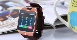 8 điều cần biết về đồng hồ thông minh DZ09
