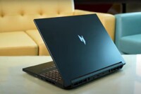 Acer Nitro V 16 (2024) - Màn 165Hz, 100% sRGB, cấu hình chiến game khá tốt