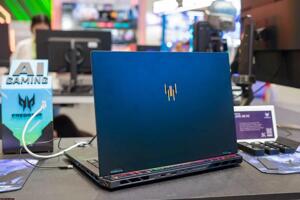 Acer Predator Helios 18 AI – Siêu laptop gaming sức mạnh vô song, khả năng nâng cấp tột đỉnh