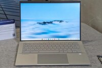 Asus ExpertBook CX54: Định nghĩa lại Chromebook cao cấp cho khối doanh nghiệp!
