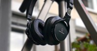 Audio-Technica ATH-SR5BT: Tai nghe on-ear với khả năng chơi nhạc không dây vượt trội!