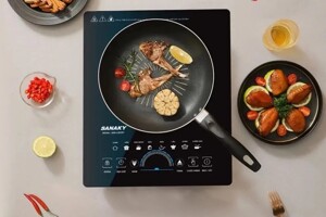 Bếp từ đơn Sanaky SNK-2303BT nhỏ gọn, linh hoạt và tiện lợi