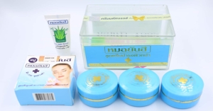 Các đánh giá chi tiết về kem trị mụn Yanhee