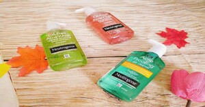 Các dòng sữa rửa mặt Neutrogena tốt nhất