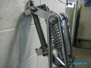Cách bảo dưỡng giảm xóc xe máy lâu hỏng nhất