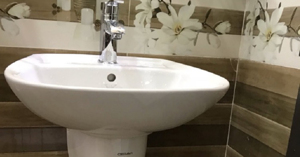 Cách chọn chậu rửa mặt treo tường giá rẻ cực kỳ hữu ích