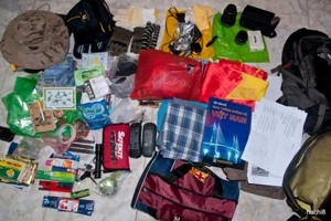 Chi tiết những đồ cần mang theo khi đi phượt bằng xe máy