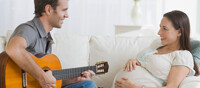 Cho con nghe nhạc gì để con thông minh và sáng tạo hơn