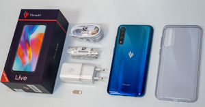 Có nên mua điện thoại Vsmart Live giá rẻ không?