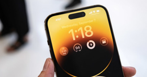 Có nên mua iPhone 14 Pro Max Lock không?