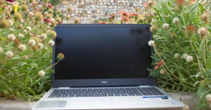 Đánh giá chi tiết laptop Dell Inspiron 5593