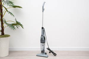 Đánh giá chi tiết máy hút bụi cầm tay Rapido RVC-600H1