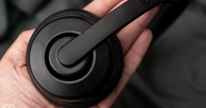 Đánh giá chi tiết về chiếc tai nghe Skullcandy Cassette Wireless