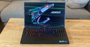Đánh giá chi tiết về Laptop Gigabyte Aorus 17