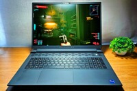 Đánh giá Dell Alienware M18 R1 - Chiến binh mạnh mẽ "cày nát" mọi tựa game