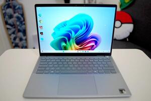 Đánh giá Dell Inspiron 14 Plus 7441- Cánh cửa 'rẻ nhất' để bước vào thế giới laptop Windows-on-Arm!