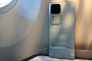 Đánh giá điện thoại Vivo V30 5G: Camera xuất sắc nhưng cấu hình chưa ấn tượng!