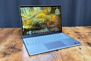 Đánh giá laptop Dell 14 Plus 2-trong-1 liệu có đáng mua khi có điểm trừ lớn