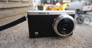 Đánh giá máy ảnh Samsung NX Mini: Mirrorless tuyệt vời cho ai muốn là quen!