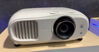 Đánh giá máy chiếu gia đình Epson 3800