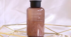 Đánh giá nước hoa hồng Innisfree tro núi lửa có tốt không?