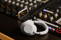 Đánh giá Sony WH-1000XM6 - Đỉnh cao mới của công nghệ khử tiếng ồn