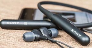 Đánh giá tai nghe Sony WI-C600N: Thiết kế đơn giản, chống ồn vượt trội