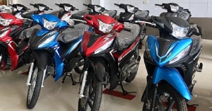 Đánh giá xe máy Honda Wave RSX FI 2022: Giá rẻ nhưng có nên mua không?