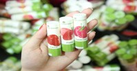 Địa điểm mua son dưỡng Yves Rocher? Giá bao nhiêu?