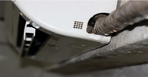 Điều hòa Mitsubishi bị chảy nước ở dàn lạnh: 5 nguyên nhân và giải pháp