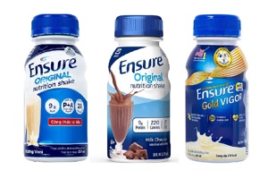 Giá bán và các loại sữa nước Ensure dạng chai bán trên thị trường hiện nay