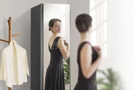 Gia đình có điều kiện rất nên sắm máy giặt LG Styler 5.2 kg S3MFC (S3MF) vì lý do này!