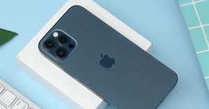 Giá iPhone 12 Pro Max hiện bao nhiêu tiền năm 2022? Chọn màu nào đẹp nhất?