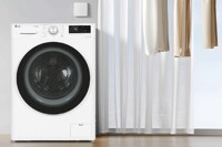 Giá máy giặt LG FB1209S6W1 chưa tới 6 triệu đồng, có nên mua không?